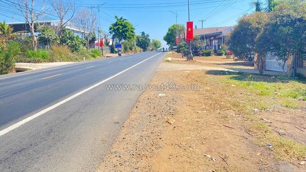 Bán 1.851m2 đất mặt tiền quốc lộ 20, phú hội cũ, đức trọng, lâm đồng