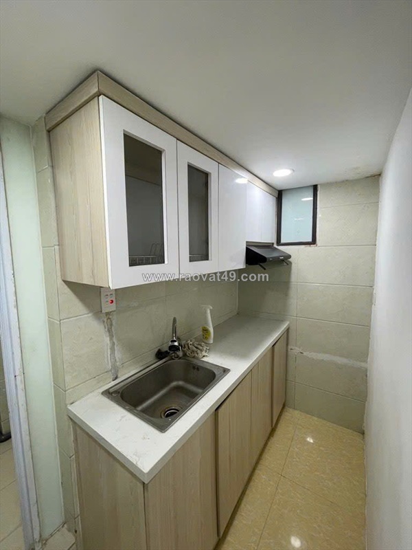 Bán căn hộ tập thể tầng 1 giá 3,2 tỷ, sổ đỏ chính chủ