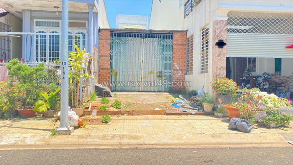 Bán đất lô 90, mặt tiền lê lai, trung tâm đức trọng, lâm đồng