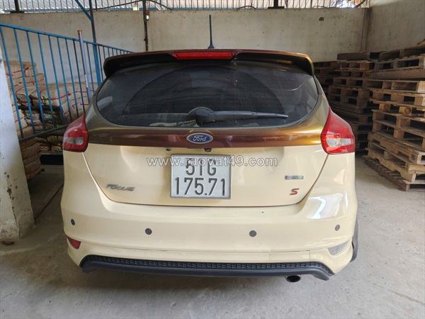 Bán ford focus 20 – xe chính chủ – giá tốt