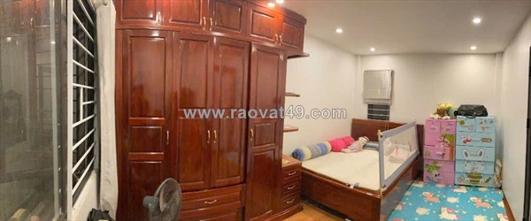 Bán gấp giá rẻ nhà văn chương 15m, 4 tầng, mặt tiền 2.8m, 3 tỷ đống đa.