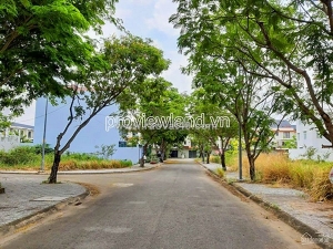 Bán lô đất mặt tiền đường d6, thủ đức, 16x20m, đang cho thuê, 135tr/m2