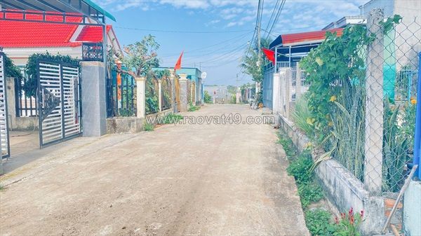 Bán nhà 1 trệt 1 lầu kiên cố hẻm ql20, ninh gia, đức trọng cũ, lâm đồng