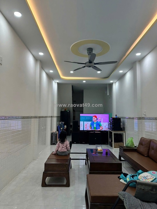 Bán nhà 2 tầng hẻm lê hồng phong gần coopmart nha trang, dt 52,4m², giá 4,4 tỷ