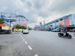 Bán nhà 3 tầng mặt tiền hùng vương hải châu đà nẵng, dt 34.6m2, vị trí kinh