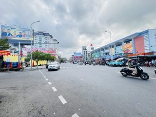 Bán nhà 3 tầng mặt tiền hùng vương hải châu đà nẵng, dt 34.6m2, vị trí kinh