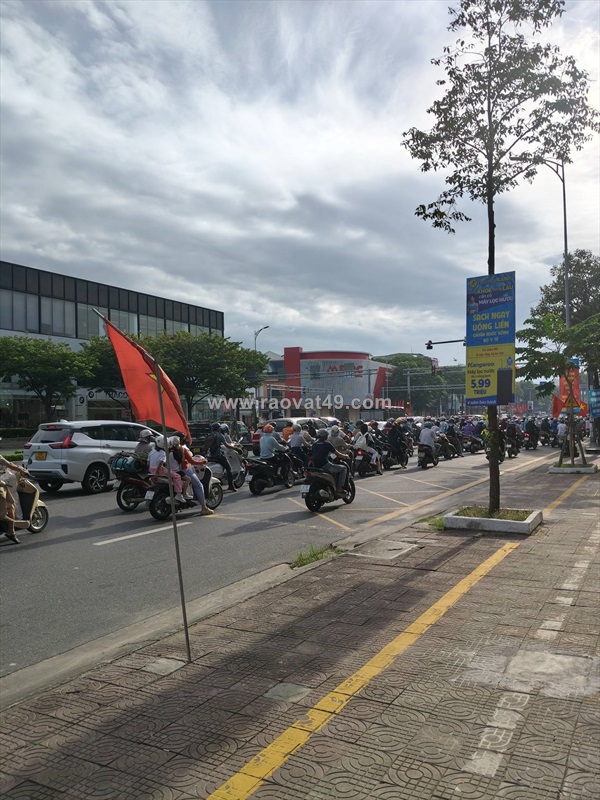 🔴💥bán nhà 4 tầng 4 mê mt đường điện biên phủ