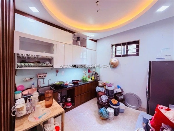 Bán nhà bát khối long biên, ô tô đỗ cửa, nhà 2 thoáng, gần hồ, ở ngay, 7.2 tỷ