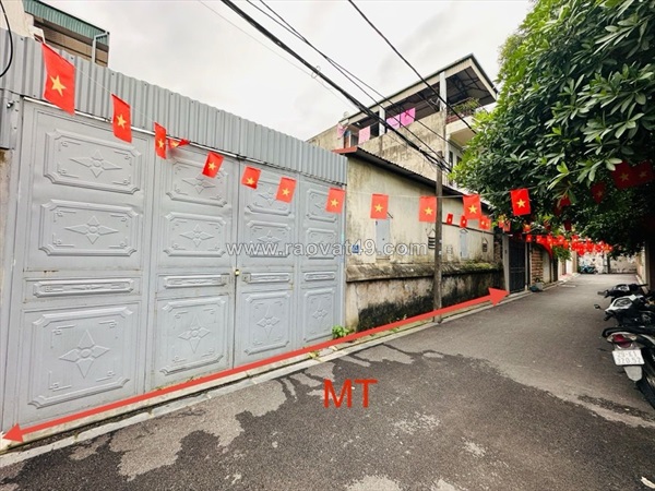 Bán nhà c4 ngọc thuỵ 200m x 15m vuông đẹp, ngõ oto tải, giá rẻ nhất khu vực.