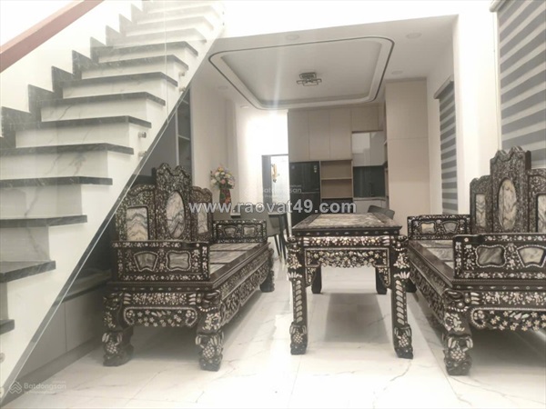 Bán nhà căn góc mặt tiền q.8 sát cầu nguyễn văn cừ giáp q.5, 2 tầng , 4x16m,