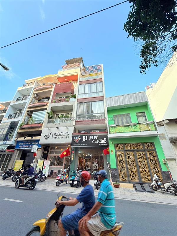 Bán nhà đẹp quận 5 mặt tiền triệu quang phục (4x14,5m) 4 lầu mới đẹp
,xíu  tỷ