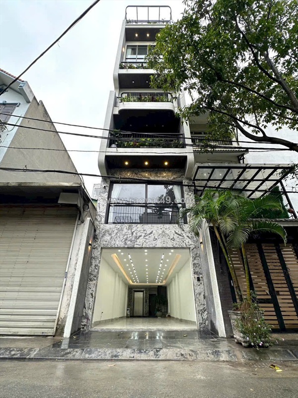 Bán nhà đẹp tư đình - long biên
🏠 8 tầng thang máy – ô tô vào nhà – full nội