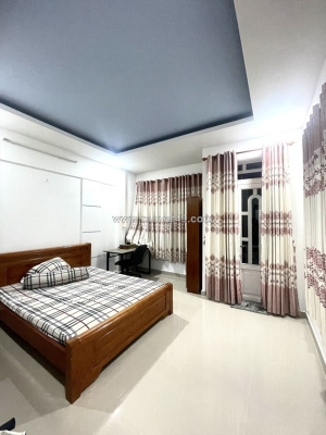 Bán nhà hiệp bình phước 3 tầng 75m2 đối diện vạn phúc city chỉ 7.35 tỷ