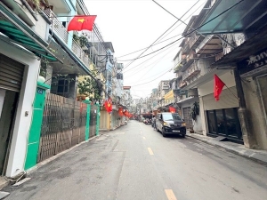 Bán nhà khuất duy tiến, thanh xuân, phân lô, ô tô, kinh doanh, sd23m2, 7.95 tỷ