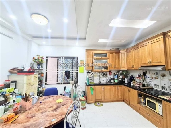 Bán nhà kim giang dt 45m2 x5t, ngõ rộng,thoáng,gần phố,giá chỉ 8,25 tỷ,sđcc