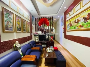 Bán nhà lạc long quân 40 mét 5 tầng 11,5 tỷ