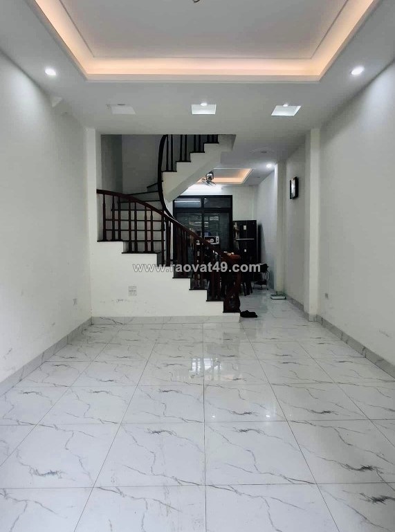 Bán nhà lê trọng tấn, thanh xuân, ô tô đỗ cửa, kinh doanh, gần phố, 42m2, 11.5