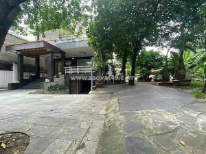 Bán nhà mặt tiền 1 hầm 3 tầng 25x43m giá 77,9 tỷ đường lê thị riêng