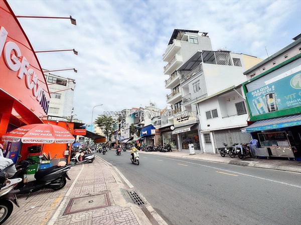 Bán nhà mặt tiền kd đ.nguyễn phúc nguyên, quận 3 - ngang lớn 4,7m*10m sh vuông