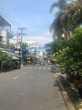 Bán nhà mặt tiền lê niệm, gần ngã tư nguyễn lý - thạch lam, 4x20m, 2 tầng, chỉ