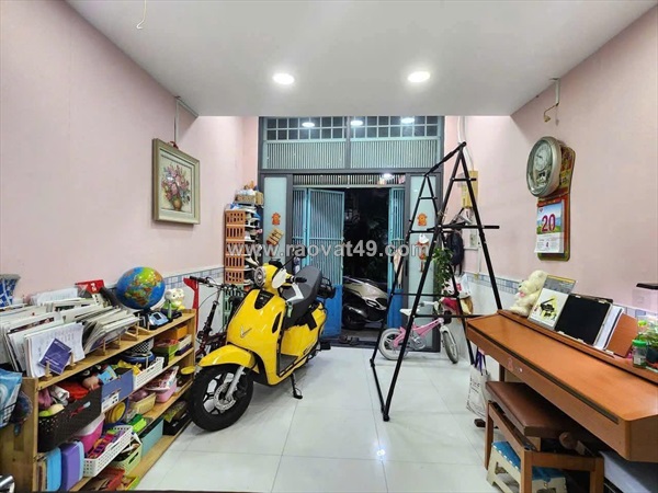Bán nhà mặt tiền nguyễn đình chiểu, p4, phú nhuận (4x17m) 2 tầng