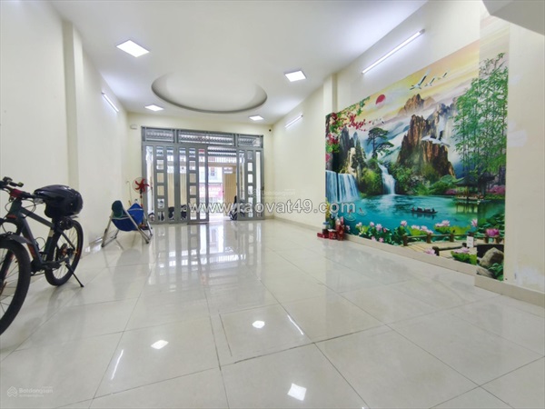 Bán nhà mới - 105m2 xe hơi ngủ nhà - giá chỉ 7 tỷ nhỉnh