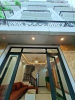 Bán nhà mới- đẹp- ô tô đỗ cổng- full nội thất phố huỳnh tấn phát 35m2 x 5 tầng