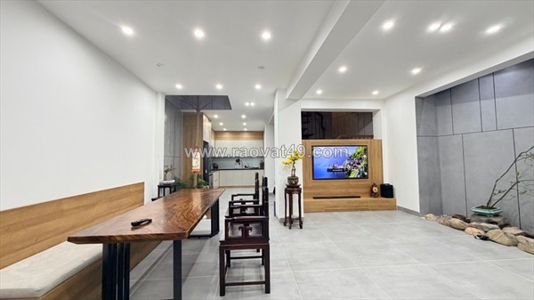 Bán nhà ngọc thuỵ, 90m x 4t gần cầu thiết kế đẹp chỉ hơn 10 tỷ