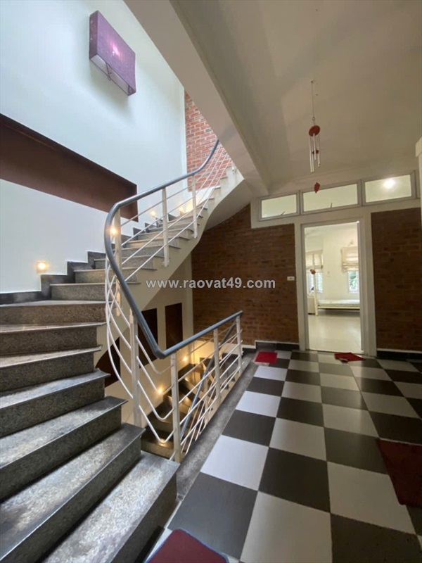 Bán nhà phân lô bát khối – ô tô chạy vòng – vỉa hè 5m – 77m² – 26.5 tỷ