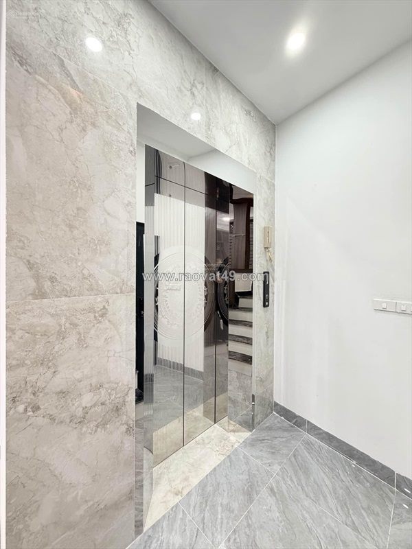 Bán nhà phú thượng, tây hồ, 6 tầng x 55m2, thang máy, ngõ ô tô tránh - chỉ