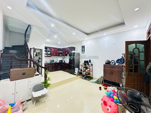 Bán nhà tân triều, thanh trì, ô tô gần, kinh doanh, 4n, 32m2, 7.65 tỷ(ctl)