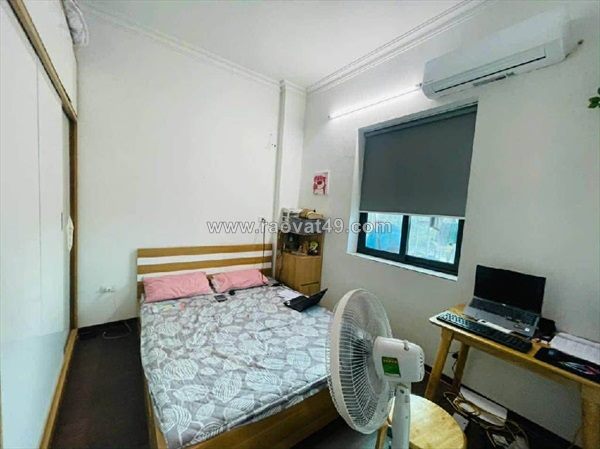 Bán nhà võ chí công gần viện tim 32m2- 4,5 tầng- giá 8,38 tỷ