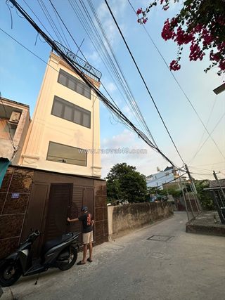 Bán nhà xây mới trang bị full nội thất 100% vào ở ngay, gần tô ký q12