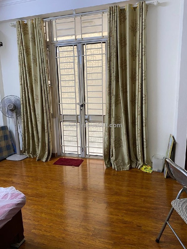 Bán nhà xuân đỉnh 31 mét 5 tầng 8,5 tỷ
