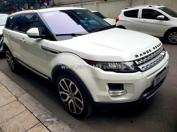 Bán xe evoque đời 2014 .xe gia đình sử dụng rất kỹ.nội ngoại thất còn rất đẹp.