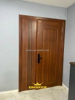 Báo giá, tin tức giá cửa thép vân gỗ mới nhất tháng 03/2026