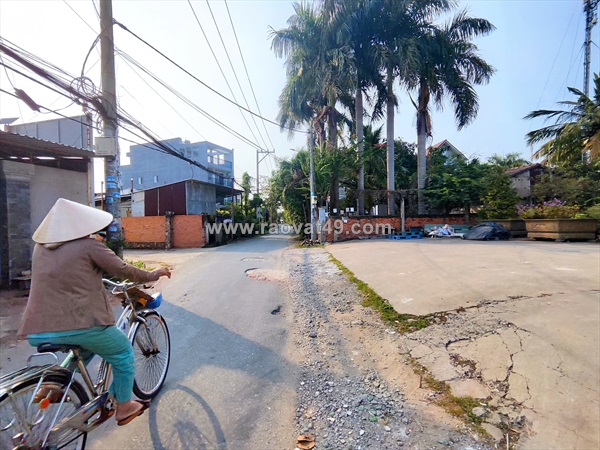 Cần bán 115m2 đất thổ cư mt đường kinh t11 gần ql1a