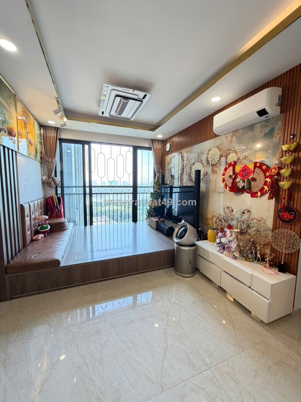 Cần bán căn 75.7m2 toà nhà st. morizt cao cấp nhất đại lộ phạm văn đồng