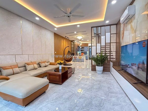 Căn capella nha trang 3 tầng – đang cho thuê 32tr/tháng – gần hồ bơi – giá 9,85