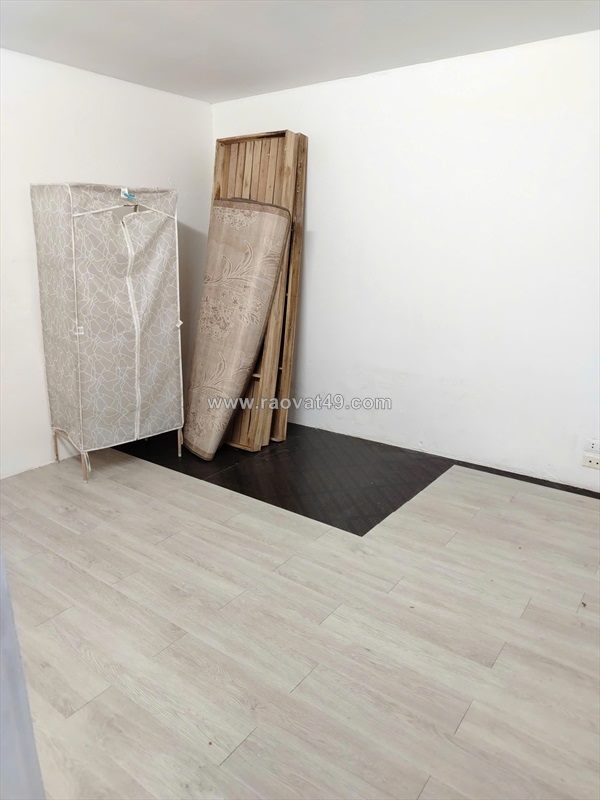 Cc cần cho thuê nhà nguyên căn ngõ 274 đinh công 30m2x2 tầng,3 ngủ,2 wc, 8.5