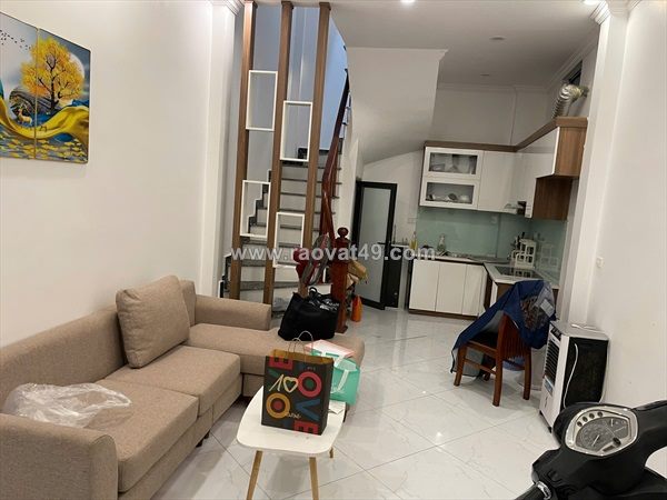 Cc cần cho thuê nhà nguyên căn ngõ 96 đại  từ, 35m2 x 5 tầng, 3 ngủ khép kín,