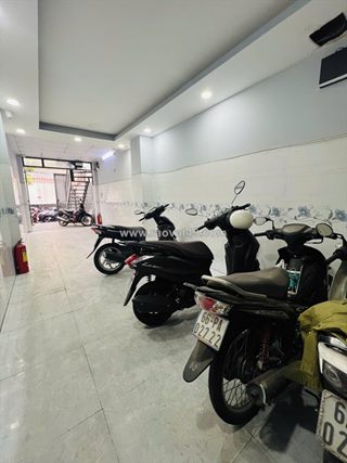 Chdv 12 phòng – dòng tiền 60tr/tháng – đinh tiên hoàng, p.1 bình thạnh – sát