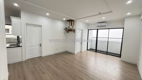 Chính chủ bán căn hộ 103m2 toà d vinaconex2 đại kim, trước cổng trường ngôi sao