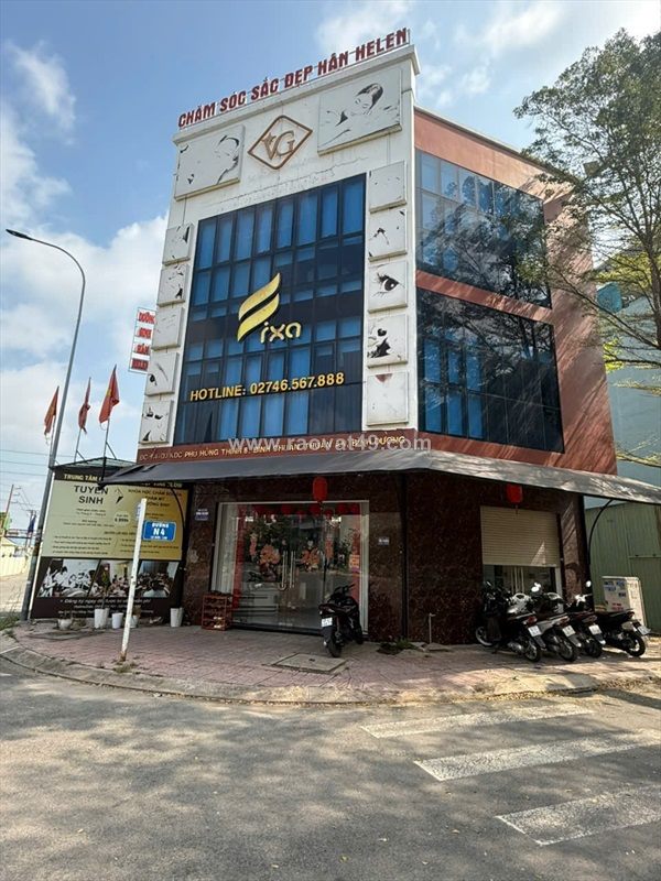 Chính chủ bán nhà đẹp 2 mặt tiền – tiện kinh doanh - khu phố tm phú gia huy