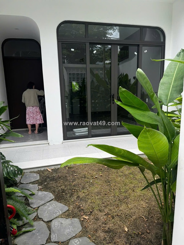 Chinh chủ bán nhà đẹp 3 tầng kiều phụng (5.5m), hoà xuân, cẩm lệ, đà nẵng, gần aeon mall