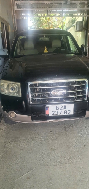 Chính chủ bán xe ford everest 2008 phom mới