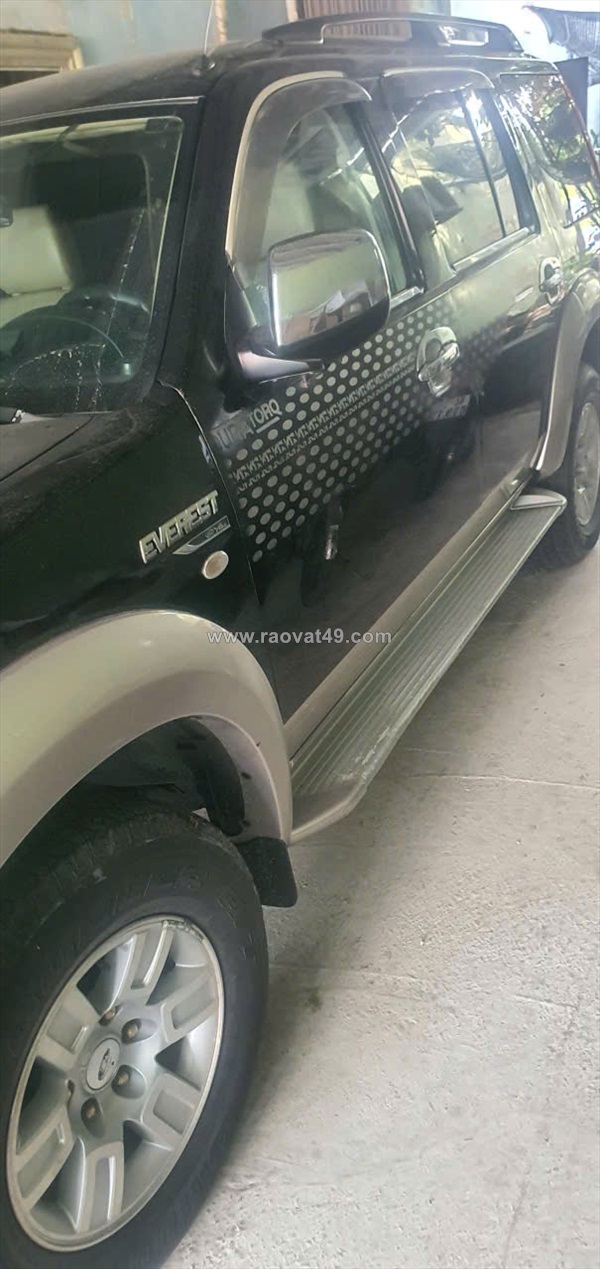 Chính chủ bán xe ford everest 2008 phom mới
