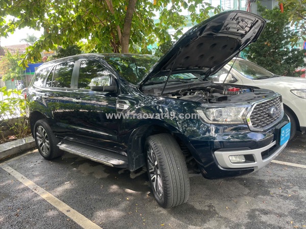 Chính chủ bán xe ford everest sản xuất năm 2021