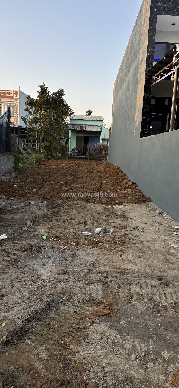 Chính chủ cần bán 138,7m2 (mặt tiền 5m x 28m) đất thổ cư, vuông vắn tại điện hòa, đà nẵng