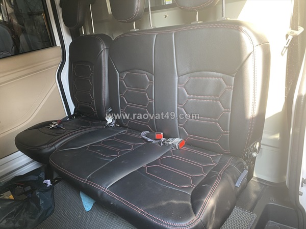 Chính chủ cần bán xe vận tải 5 chỗ đời 2023